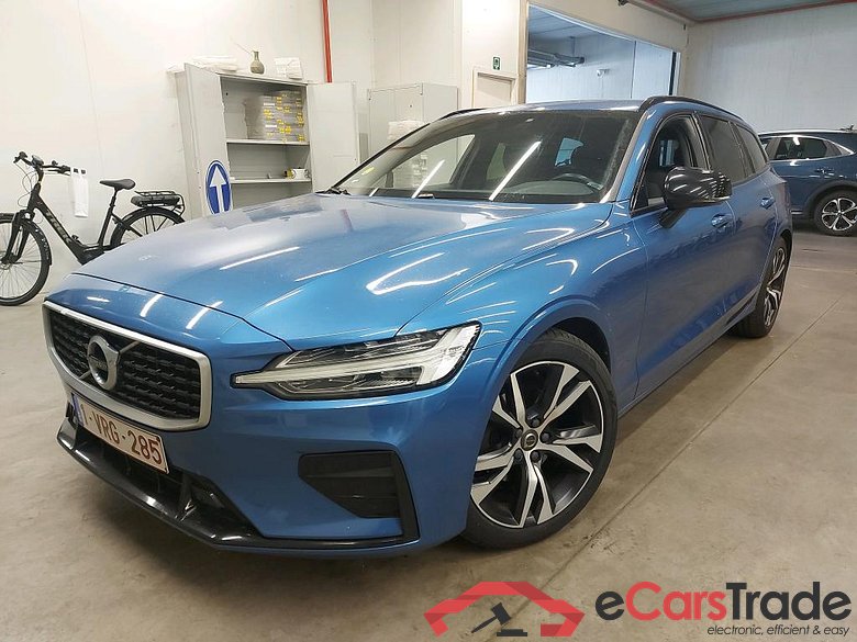 VOLVO - VOL V60 D3 150PK R-Design With Sensus Navigation & Park Assist Front & Rear