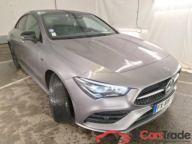 Mercedes CLA 250 e AMG Line MERCEDES-BENZ CLA Coupe / 2019 / 4P / Coupé CLA 250 e AMG Line #4