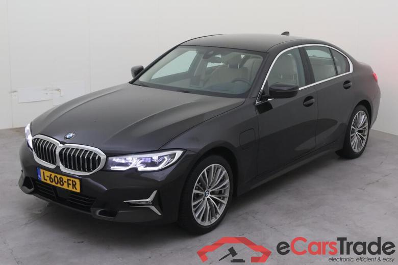 BMW 3-serie 135 kW #1