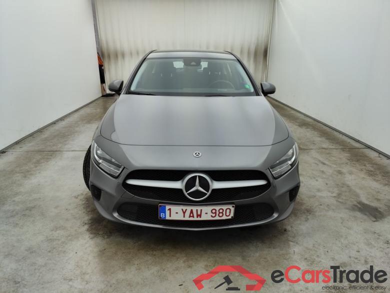 Mercedes-Benz A-Klasse A 180 d Business Solution Aut. 5d #1