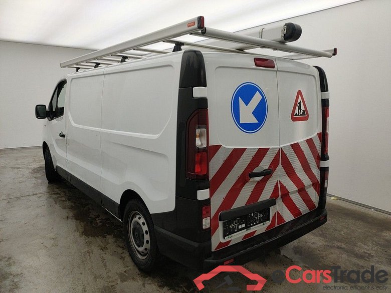 Renault Trafic L2H1 dCi 120 Grand Confort 2.9T 4d #4