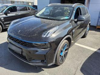 Lynk&Co 01