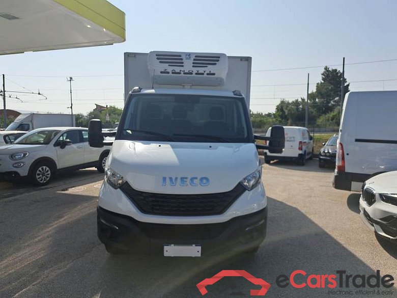 Iveco 68 IVECO DAILY / 2019 / 2P / CABINATO 60C18H 3750 QUAD-TOR RG #6