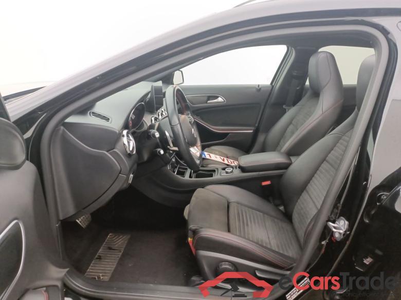 Mercedes-Benz GLA GLA 200 d Business Solution Aut. 5d #6