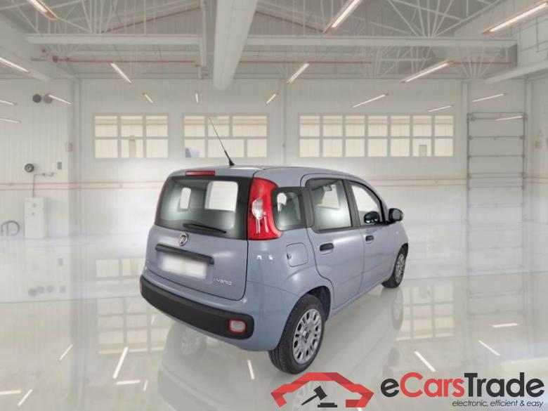 Fiat 79 FIAT PANDA / 2011 / 5P / BERLINA 1.0 FIREFLY 70CV SeS HYBRID #2