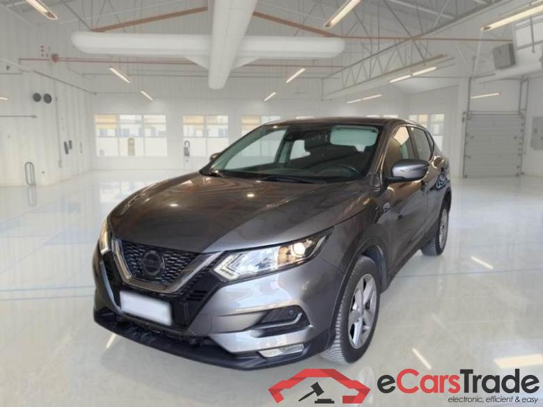 Nissan 51 NISSAN QASHQAI / 2017 / 5P / CROSSOVER 1.3 DIG-T 140 BUSINESS #1