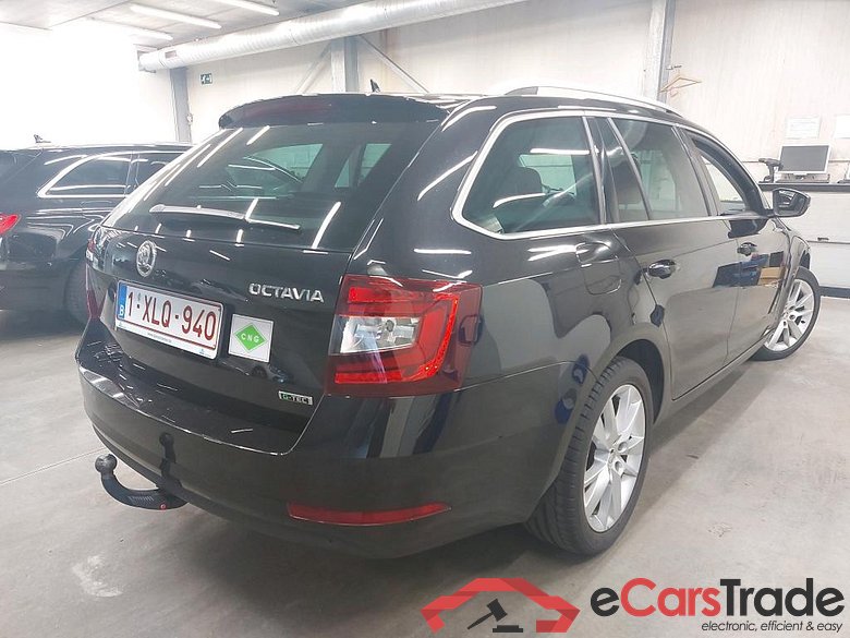 SKODA - SKO OCTAVIA COMBI TGI 131PK DSG 7 G-Tec Style & Look & GPS & Trailer Towing Hook  * CNG * #2