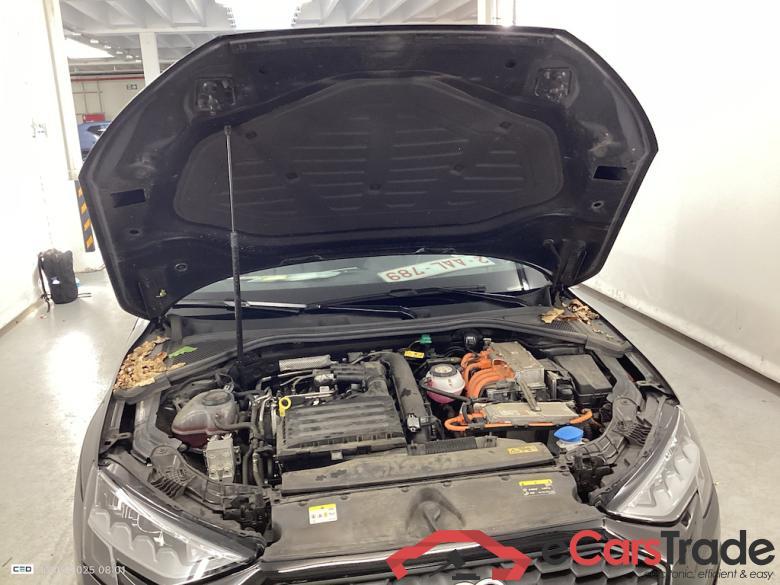 AUDI A3 SPORTBACK 1.4 40 TFSI E S TRONIC SPORTBACK Business Light module 2 #6