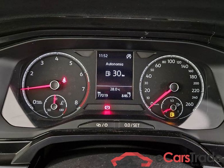 Volkswagen 94 VOLKSWAGEN POLO / 2017 / 5P / BERLINA 1.0 EVO 48KW BUSINESS TRENDLINE BMT #4