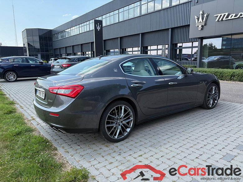 MASERATI Ghibli 3.0 V6 BiTurbo S Q4 / 21