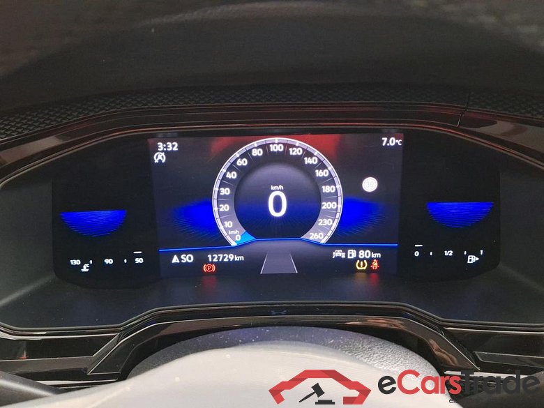 Taigo / 2021 / 5P / SUV 1.0 TSI 110 Life Business / VH SUR PARC #6