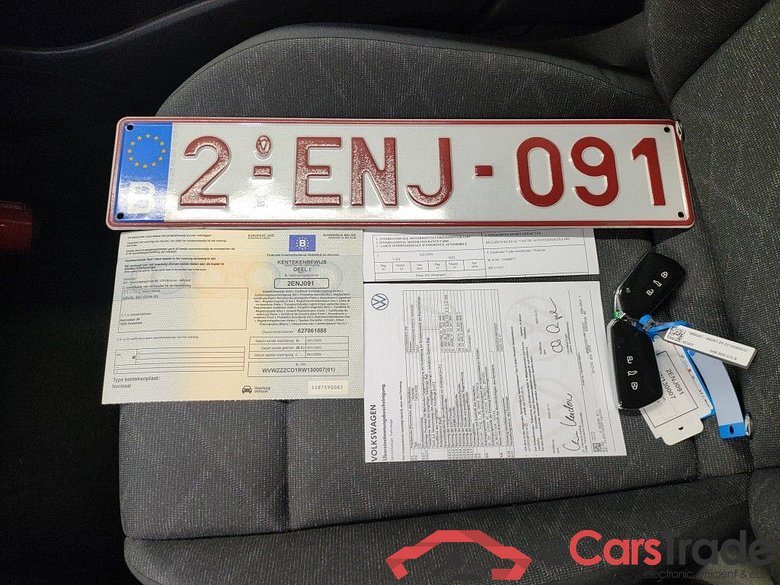 Volkswagen Golf VIII 1.0 eTSI 81kW Life Business DSG 5d #4