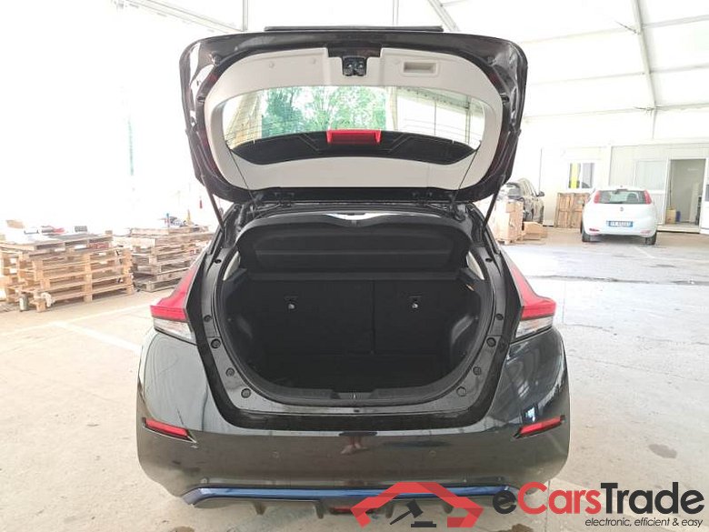 NISSAN LEAF / 2017 / 5P / BERLINA N-CONNECTA 40KWH #5