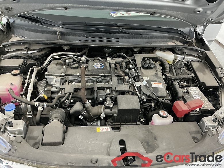 TOYOTA COROLLA 1.8 HEV DYNAMIC E-CVT Business Navi Hybrid #6