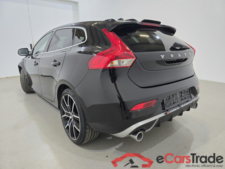 Volvo V40 1.5 T3 R-Design Aut. LED-Xenon Navi 1/2 Leather KeylessGo Сamera Klima PDC ... #6