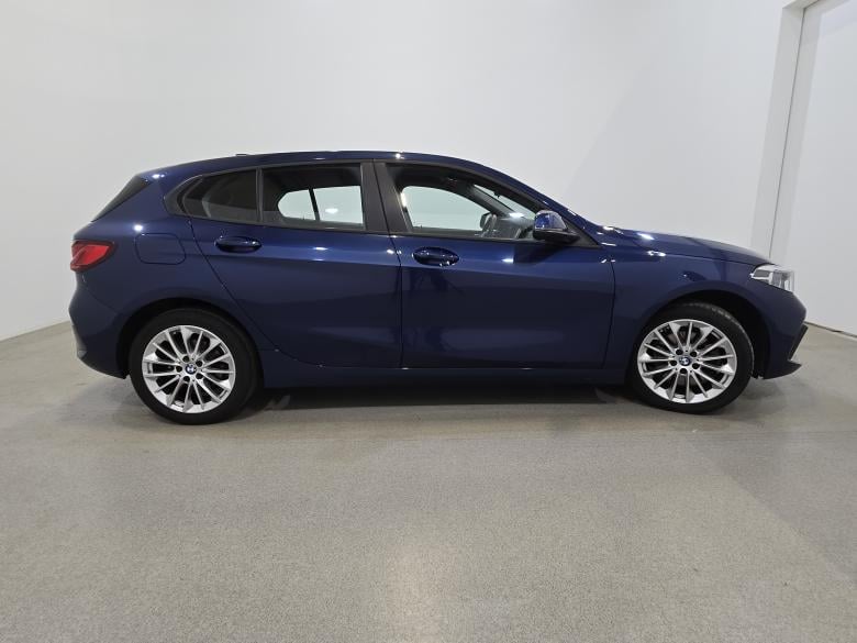 BMW 118i 136Hp Aut. LED-Xenon LC-Pro Navi KeylessGo Klima PDC ... #5