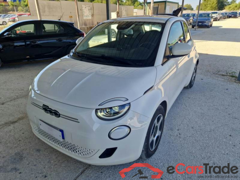FIAT 500 / 2020 / 3P / BERLINA ELETTRICA PASSION