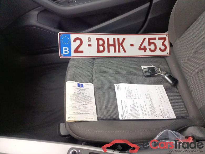 Audi A4 Avant 2.0 30 TDi 100kW S tronic Business Ed 5d #4