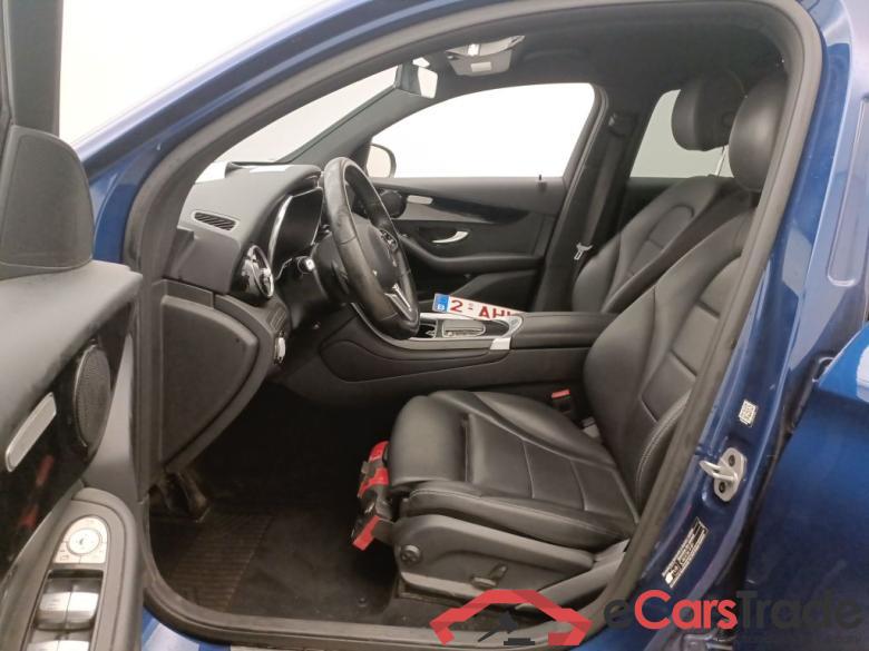 Mercedes-Benz GLC Coupé GLC 300 de Business Solution 4MATIC 5d #3