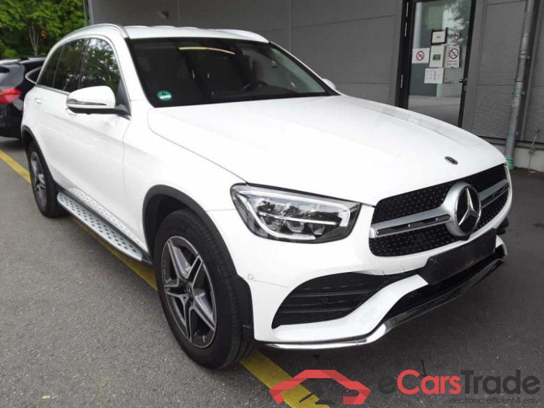 Mercedes GLC 300de Plug-In Hybrid AMG 4Matic Aut. LED-Xenon Navi-Pro 1/2 Sport-Leather-Alcantara KeylessGo Camera 360 Klima PDC ... #2