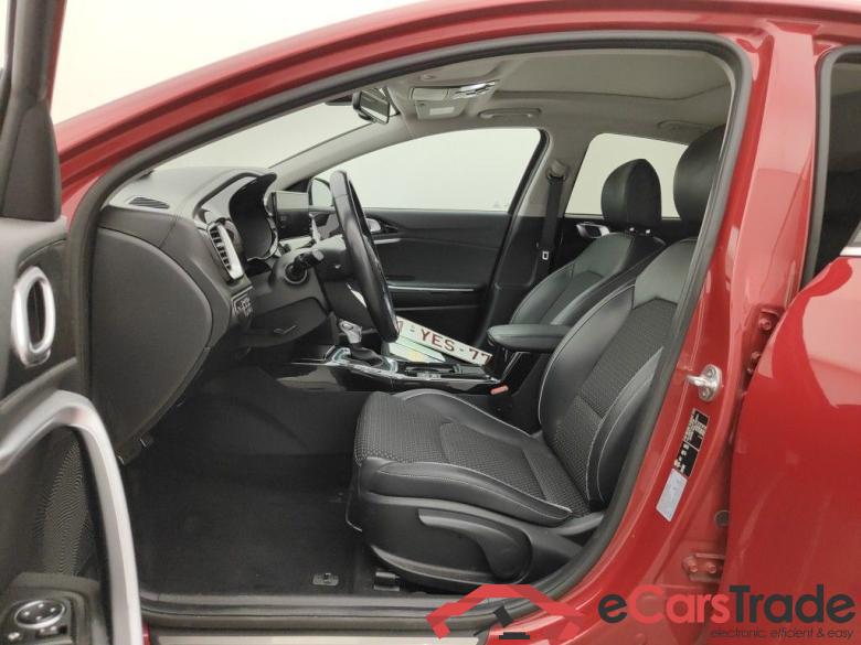KIA XCeed 1.6 GDi PHEV DCT Sense 5d #3 KIA XCeed 1.6 GDi PHEV DCT Sense 5d #3