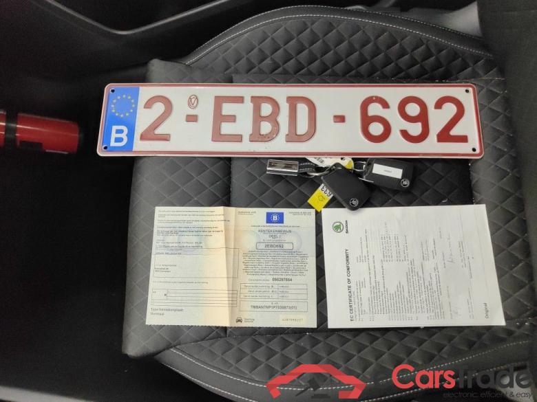 Skoda Superb 1.5 TSI ACT 110kW DSG7 Clever 5d #4