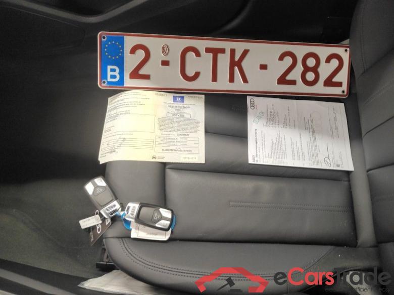 Audi A5 Sportback 30 TDI S tronic Bus. Ed. S Line 5d #4