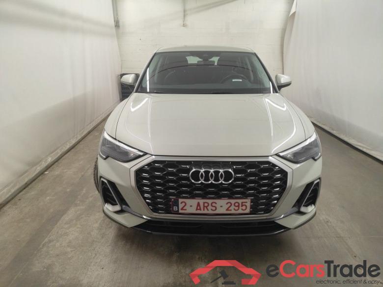 Audi Q3 Sportback 35 TFSI S tronic S Line 5d #5