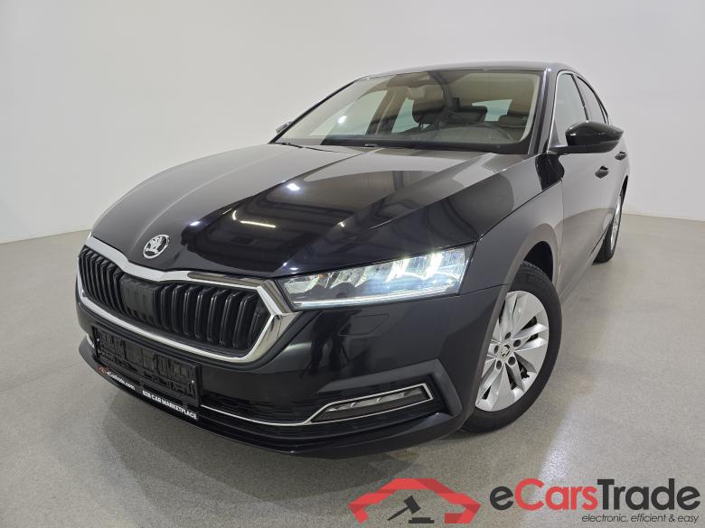 Skoda Octavia 2.0 TDI Ambition LED Virtual Navi KeylessGo Klima PDC ... #1