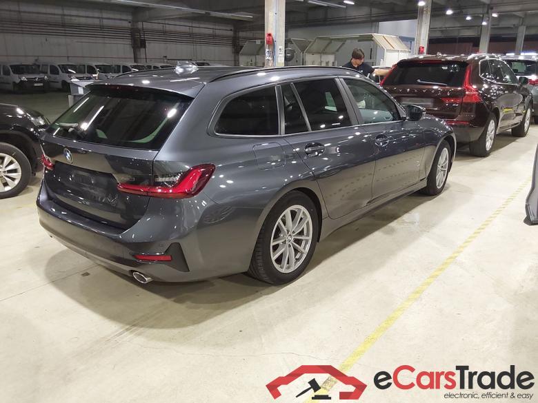BMW 3 SERIES TOURING 2.0 318DA (100KW) TOURING #4