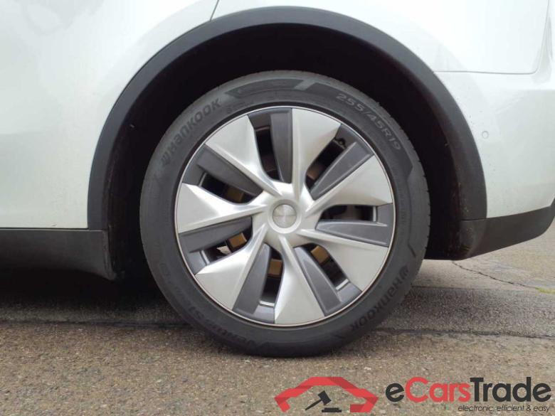 Tesla Model Y Y Long Range Dual Motor AWD #3