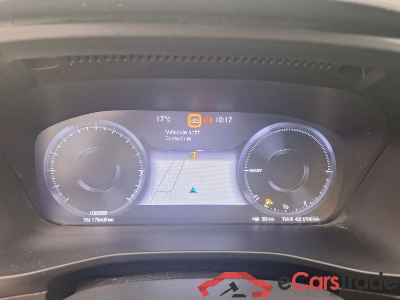 Volvo, XC40 '17, Volvo XC40 T5 Twin Engine Momentum Pro 5d #5