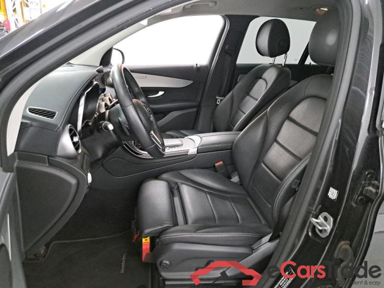 MERCEDES-BENZ GLC 2.0 GLC 300 DE 4MATIC 4WD AUTO Advantage Exclusive Interior #4