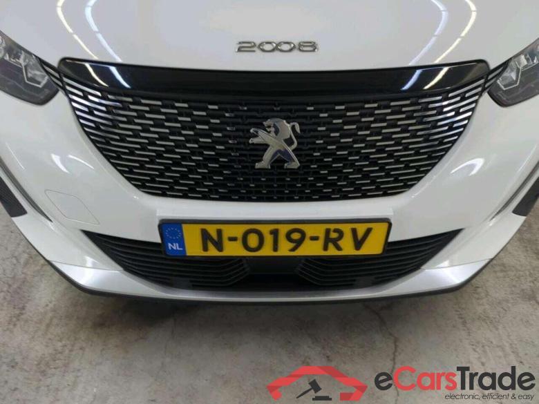 PEUGEOT 2008 1.2 PureTech Allure #4