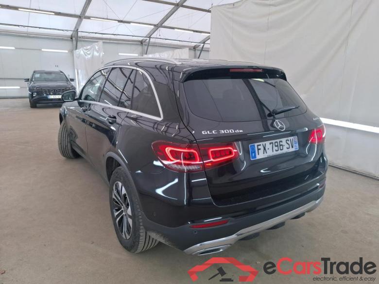MERCEDES-BENZ GLC / 2019 / 5P / SUV GLC 300 de Business Line 4Matic #2