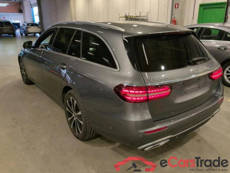 MERCEDES-BENZ E-Klasse 2.0 E 300 DE AUTO BUSINESS SOL AUTO #3