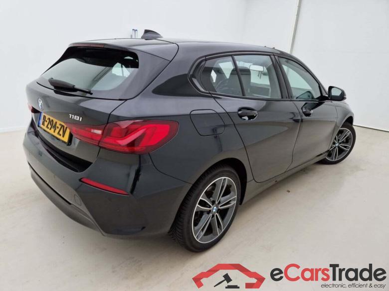 BMW 1-serie 118iA Sportline #2