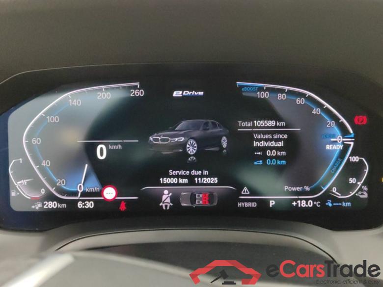BMW 3 Reeks Berline 330e (135 kW) 4d #6
