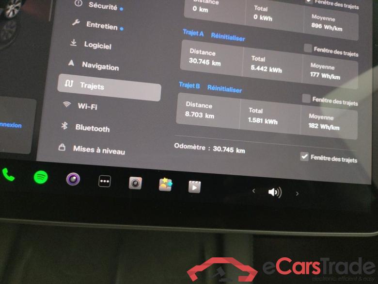 Tesla Model Y Long Range Dual Motor AWD 5d #6