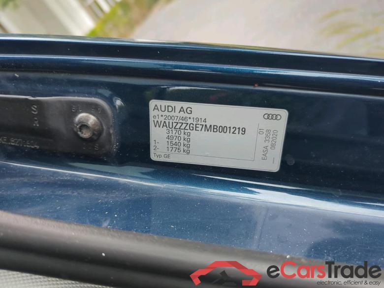 AUDI e-tron 300 kW #3