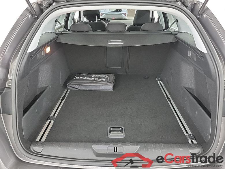 PEUGEOT 308 SW Blue Lease Premium 1.2 Puretech 110 5D 81kW #5