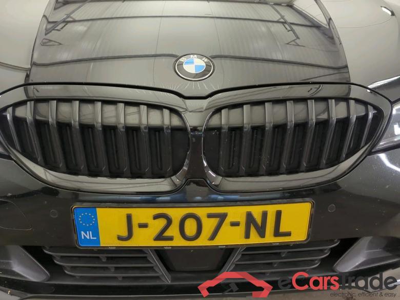 BMW 3 Serie Touring 330e High Executive 5d #5