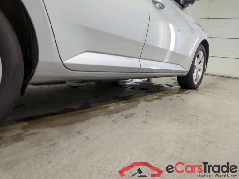 SKODA Superb Combi 1.4 TSI iV BnsEdPlus #4