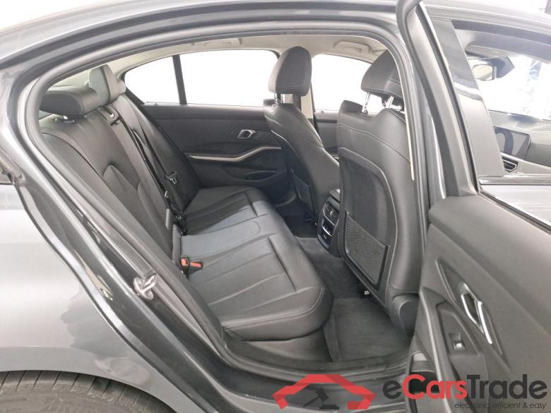 BMW 3 TOURING - 2019 330eAS PHEV #6
