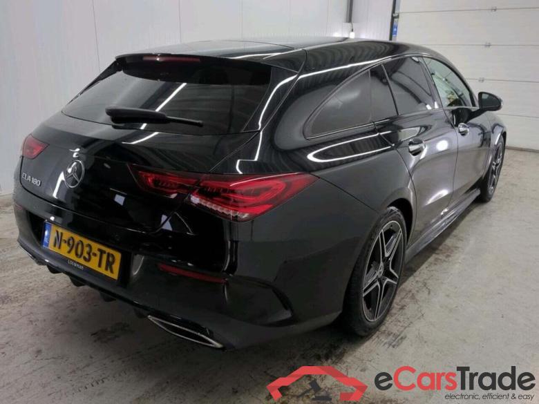 MERCEDES-BENZ CLA-klasse Shooting Brake 180 Bns Sol. AMG #2