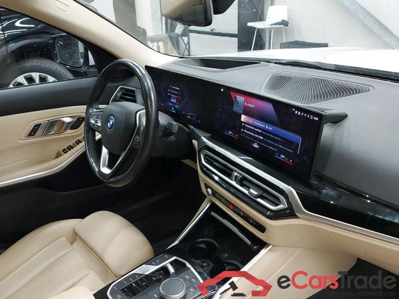 BMW - BMW 3 TOURING 320e 204PK Pack Innovation & Sport Seats & Active Cruise Control * HYBRID * #3