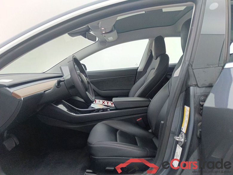 Tesla Model 3 Standard RWD Plus 4d #3