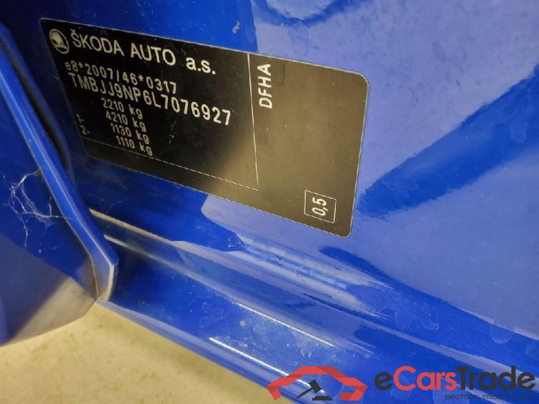 Superb Combi Premium Edition 2.0 TDI 140KW AT7 E6dT #5