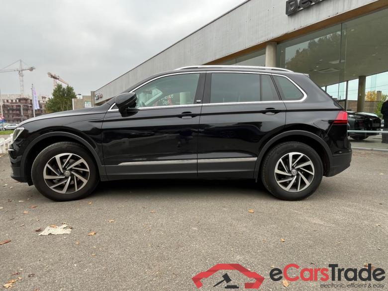 VOLKSWAGEN Tiguan Tiguan Sound 1.4 TSI 92 kW (125 ch) 6 vitesses manuel #6