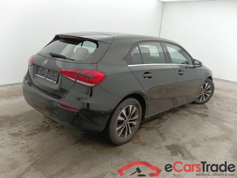 Mercedes-Benz A-Klasse A 180 d Business Solution Aut. 5d #2